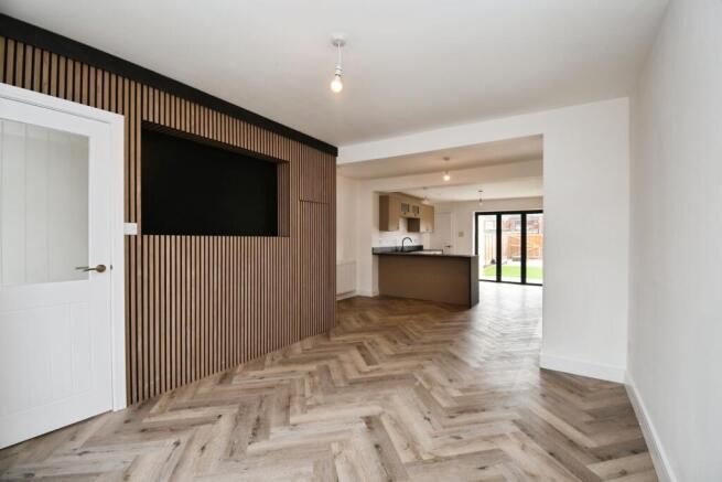 Open plan lounge / dining room / kitchen