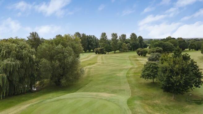 golf course 1.jpg