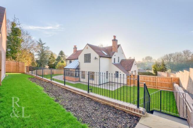 10 Mill Street (65).jpg