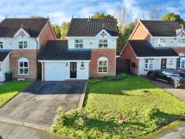 8, Haywoods Farm, West Bromwich B71 3QE