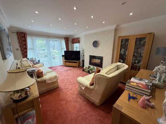 3 bed Detached Bungalow for sale Image 10