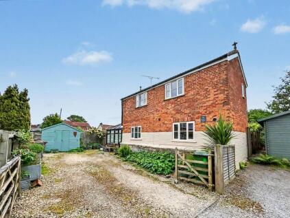 Bella View Gardens, Glastonbury, Somerset, BA6