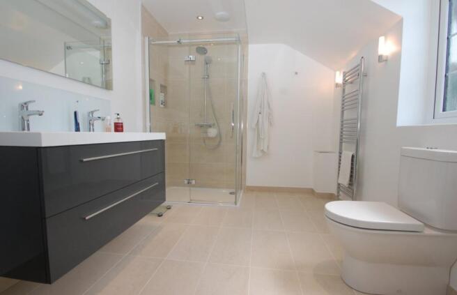 Ensuite