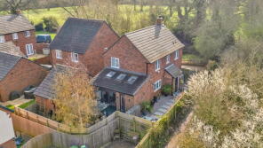 11, Mulberry Way, Leicester LE7 7TX