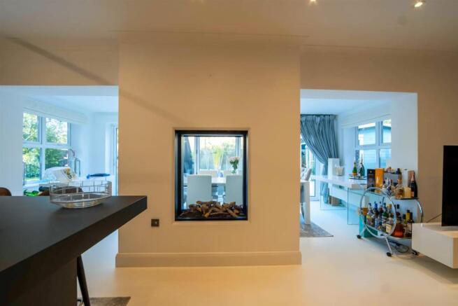 Open Plan Kitchen/Living Area