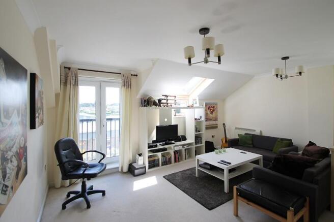Living/dining/kitchen