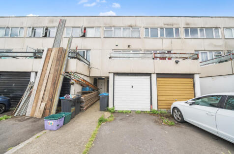 Belgrave Walk, Mitcham, CR4