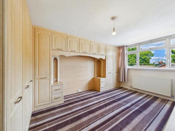 3 bed Semi-Detached Bungalow for sale Image 8