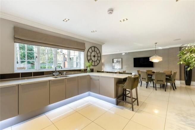 Kitchen/Breakfast