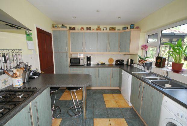 Kitchen/Breakfast Ro