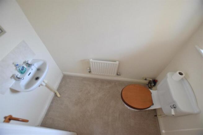 Cloakroom/WC