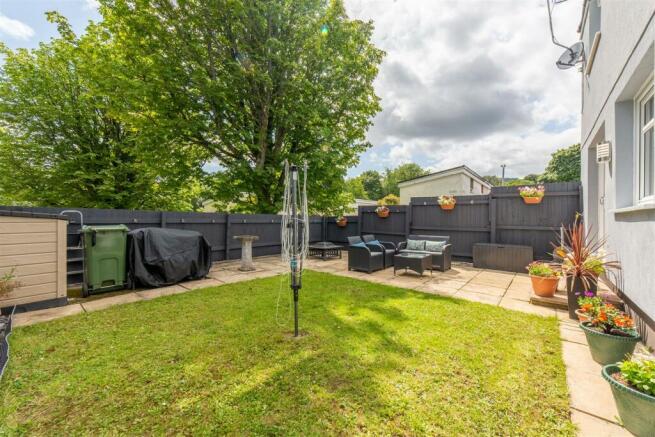 18 Hassocks Lea UPDATE-16.jpg