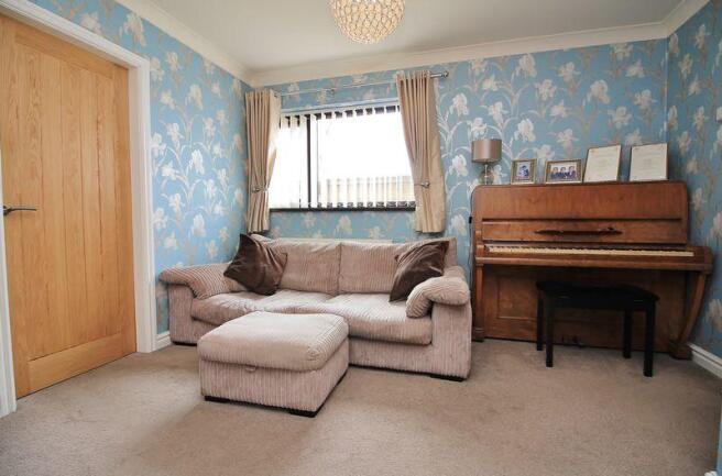 Sitting Room /...