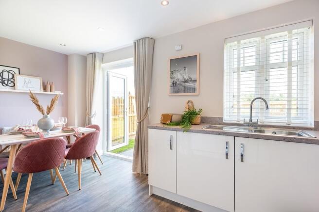Kennett kitchen diner with French doors