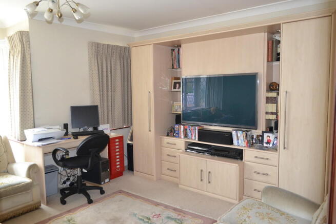 Photo 5