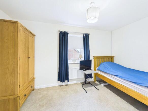 2 bed Semi-Detached for sale Image 12