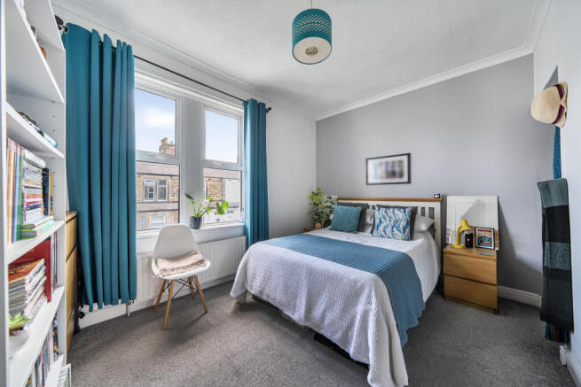 2 bed Terraced for sale Image 12