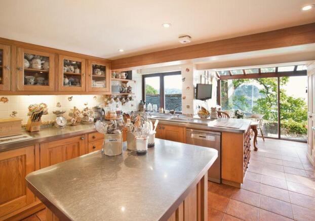 Modern Kitchen