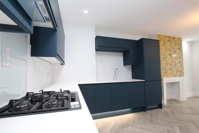 Kitchen living