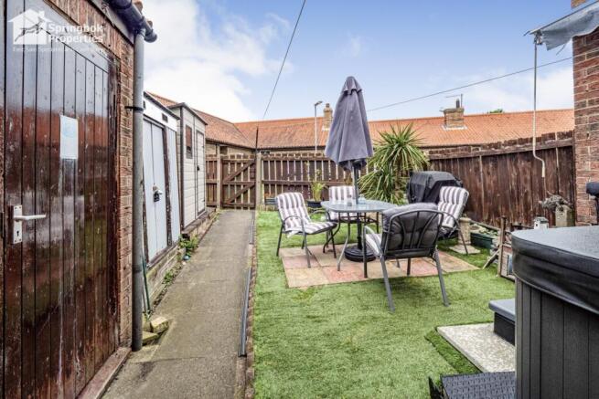 3 bed Terraced for sale Image 11