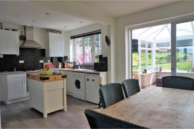 Kitchen / Diner
