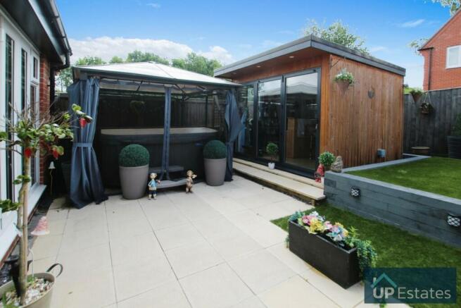 Outhouse/Bar