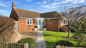 60, Chestnut Drive, Herne Bay CT6 7PU