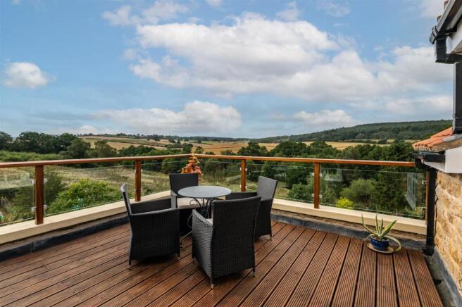 ROOF TERRACE