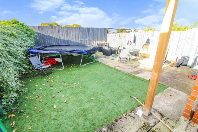 Photo 14