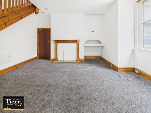 CAM02176G0-PR0707...