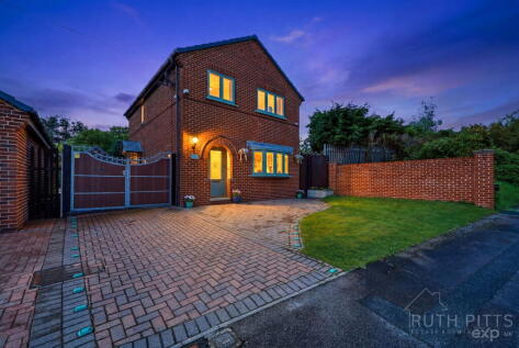 Moorhouse Court, South Elmsall, WF9