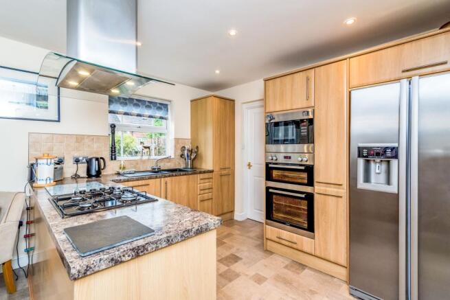 Kitchen/breakfast ro