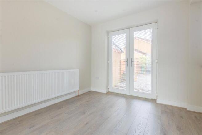 3 bed Terraced for sale Image 8
