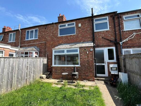 3 bed Terraced to rent Image 8