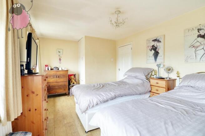Bedroom 1 (Double)