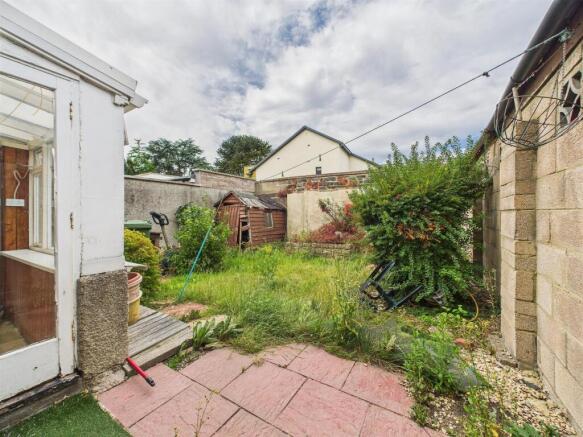 3 - Three Bedroom House for Auction, Hanham.jpg