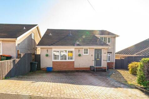 Cotswold Way, Newport, NP19