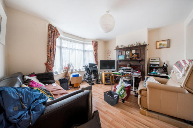 1385750-1-692d7b9...