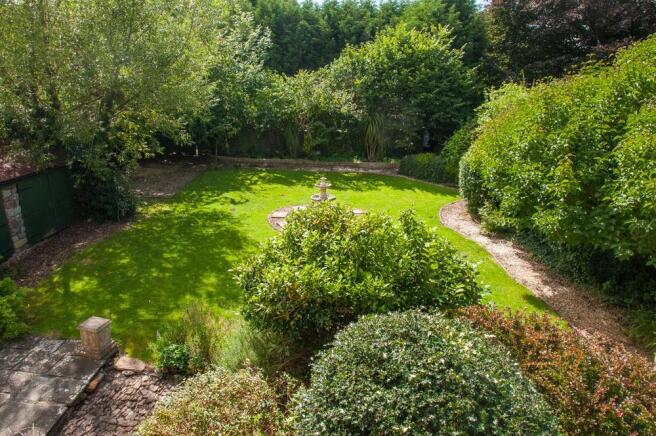 Garden_5.jpg