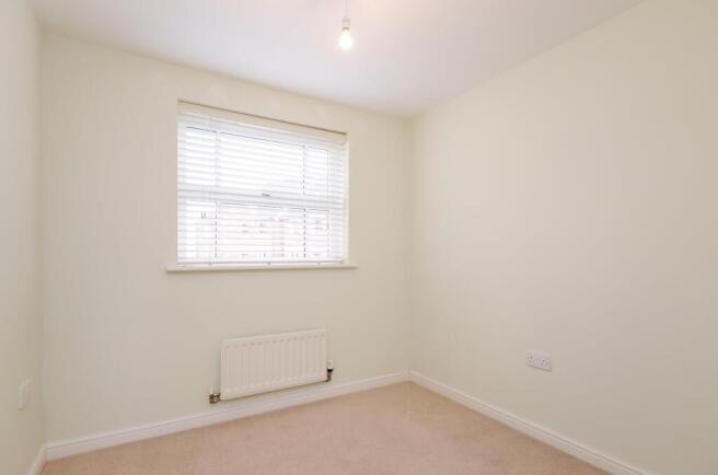 2 bed Flat to rent Image 7