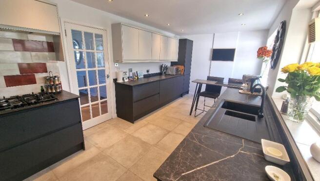 Kitchen Breakfast Room