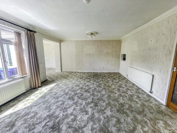 3 bed Semi-Detached for sale Image 9