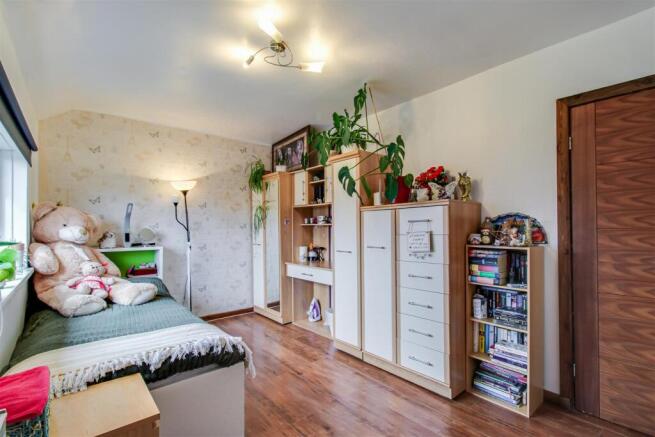 2 bed Semi-Detached for sale Image 6