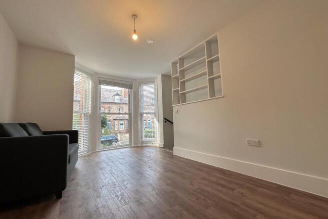 Living Room (2)