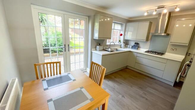 Kitchen/Dining Room
