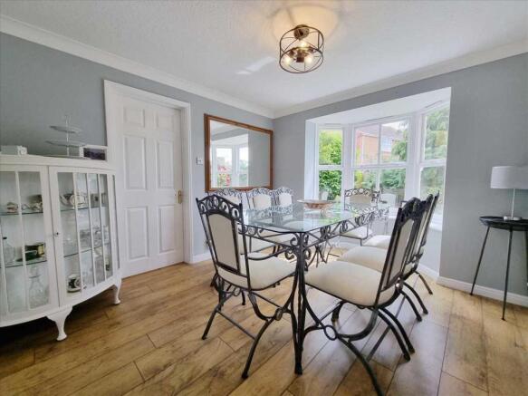 Dining Room: