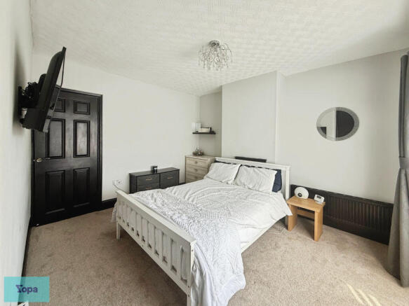 2 bed Terraced for sale Image 7