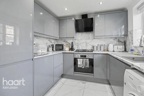 Heron Close, Rayleigh