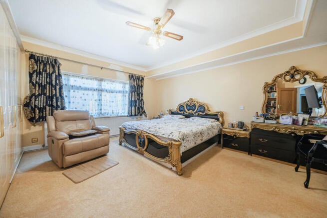 1-691c51f70bda8-1...