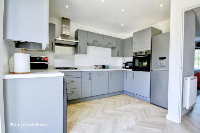 Chamomile Way, Daventry, NN11 4WA photo 4